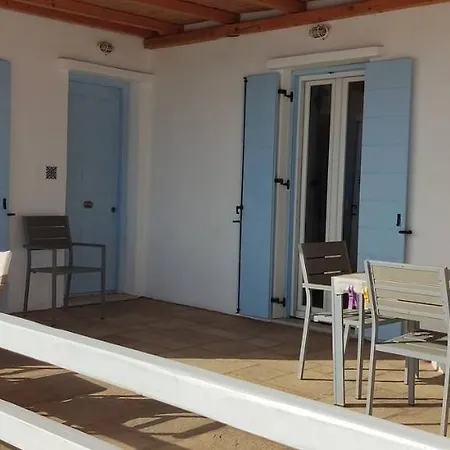 펜션 Aegean Balcony House Tínos