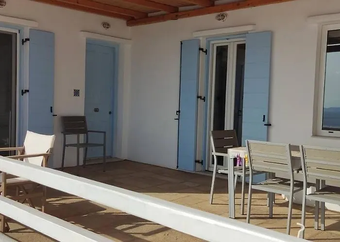 펜션 Aegean Balcony House Tínos