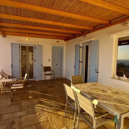 Casa de Férias Aegean Balcony House Tínos